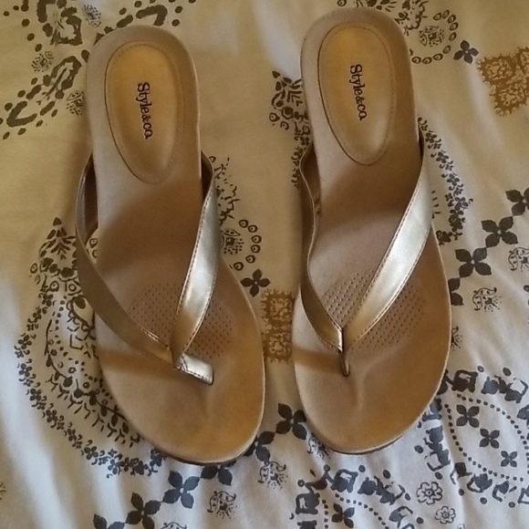 Tan Woven Sandal Wedges - Picture 2 of 6